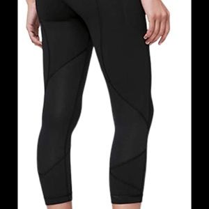 Lululemon Cropped Mesh Leggings